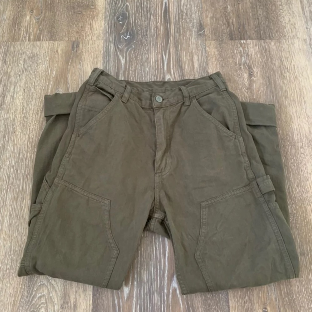 Brandy Melville Jane Cargo Pants